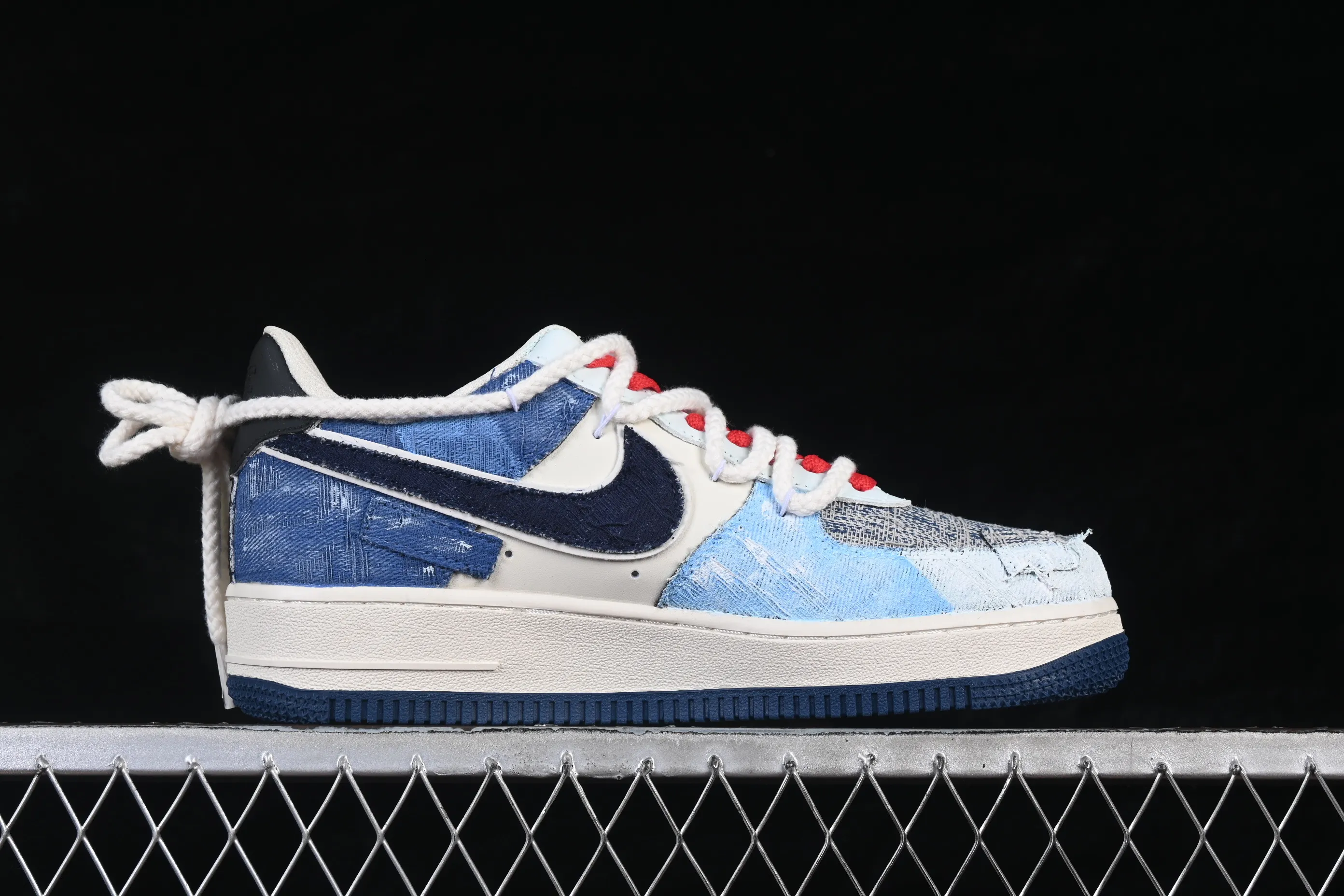 All categories Nk Air Force 1 Air Force series Nk Air Force 1 Low Air Force low-top Nike Air Force 1'07 Low "Indigo-Dyed Love" Hand-painted graffiti Blue-dyed love Air Force 1 low-top casual sneakers FB0607-707